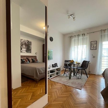 Apartman 62 - Besplatan Gradski Parking - Apartment Нови Сад Екстериор снимка